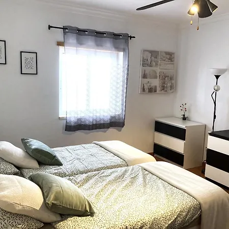 Chambre&salle De Bain Privées, Piscine Et à 5 Min à Pied De La Plage Alloggio in famiglia